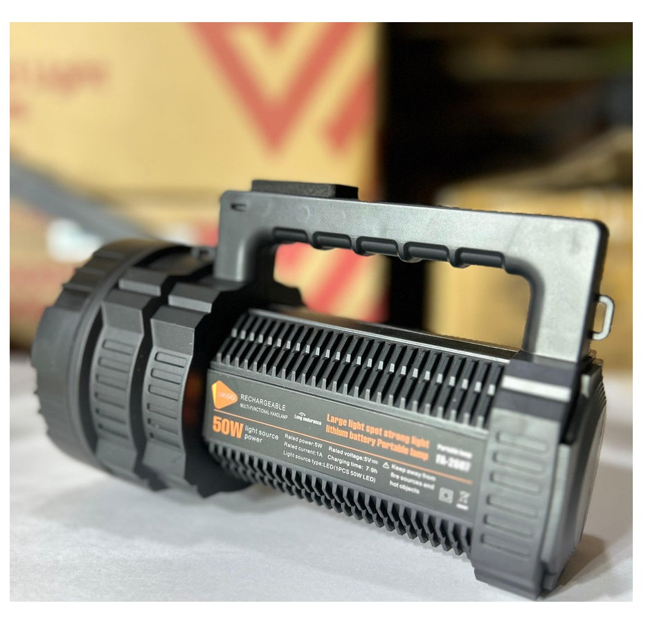 Linterna Omio Largo Alcance Luz Fría led USB