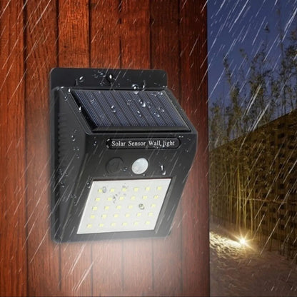 Pack X4 Luz Led Aplique Solar 5w 3000k Luz Cálida Negro