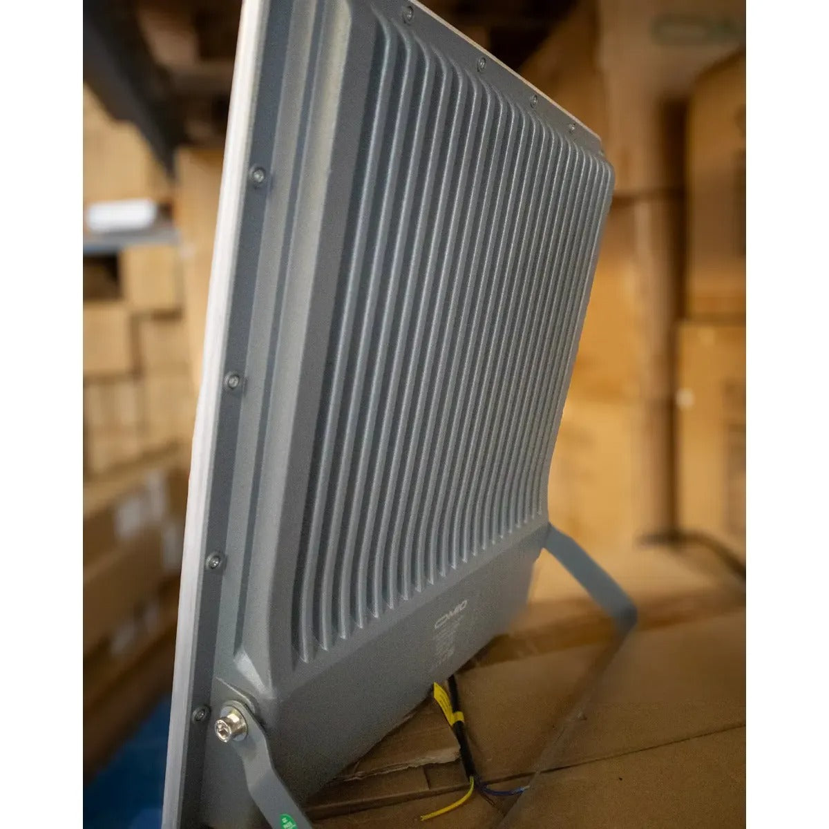 Reflector Led Omio 300 watts Policarbonato Frío Blanco