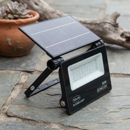 Reflector Solar 50 watts Con Panel Integrado Y Baterías