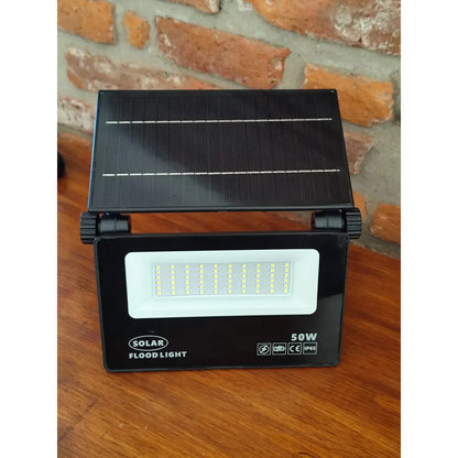 Reflector Solar 50 watts Con Panel Integrado Y Baterías