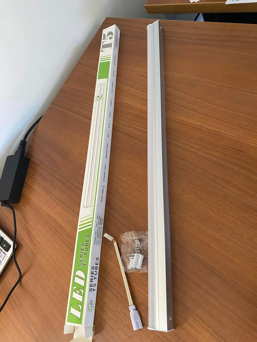Regleta T5 Omio Led 9w 60cm Luz Fría Integrada